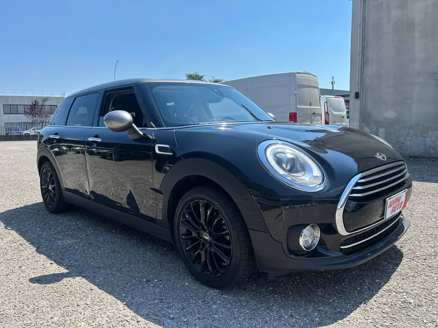 MINI Cooper D Clubman Mini 2.0 Cooper D HYPE Clubman Automatica Zwart - 2