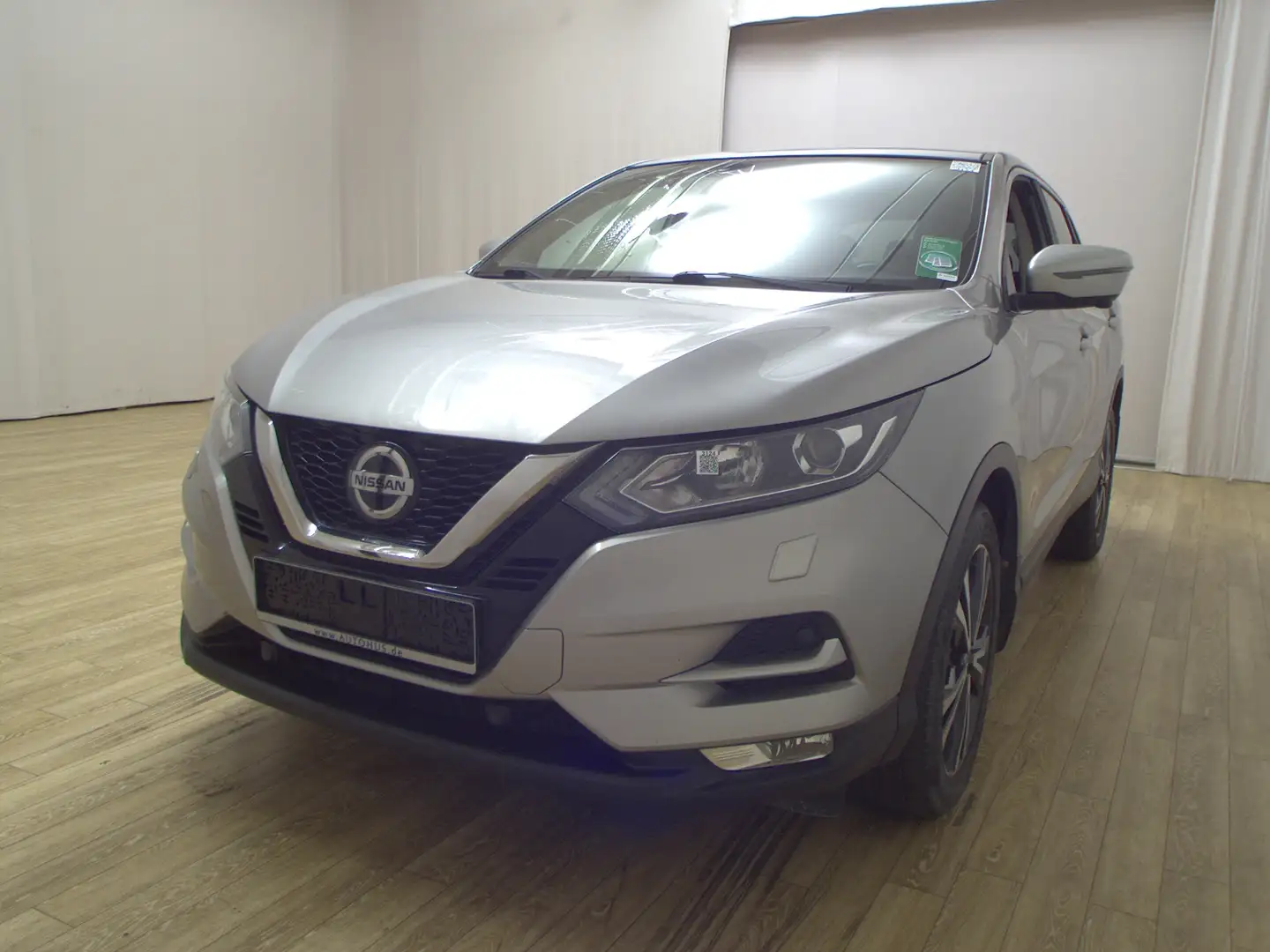 Nissan Qashqai 1.3 DIG-T N-Connecta Navi RfK AHK Shz - 2