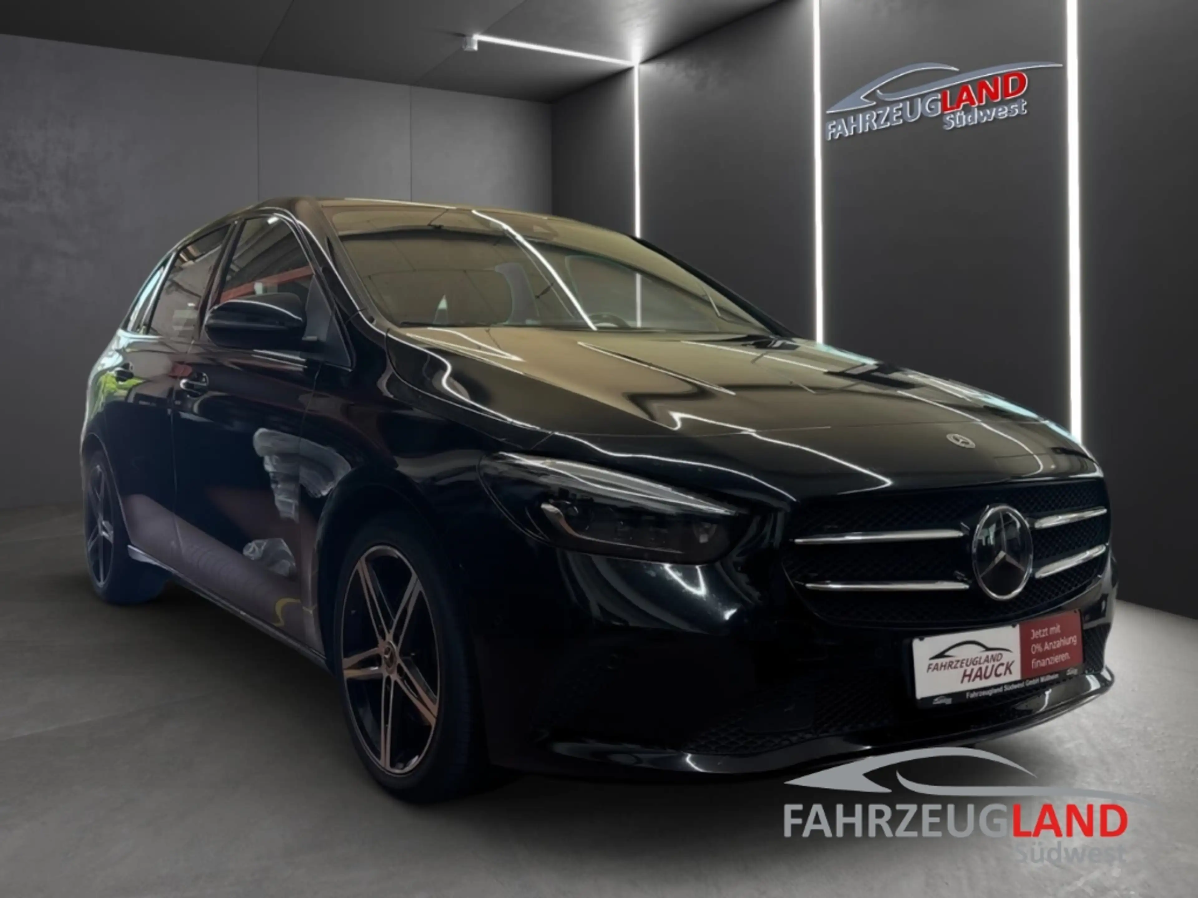 Mercedes-Benz B 220 d Business Fahrassistenz-Paket Leder-Paket MULTIBE — photo 2