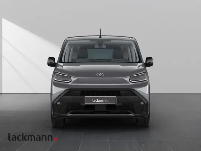 Toyota Proace City view 2