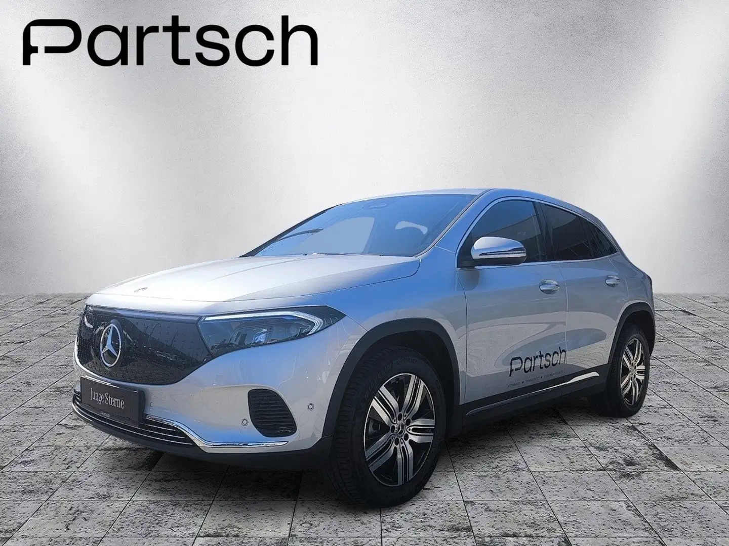 Mercedes-Benz EQA 250 + Österreich-Edition Progressive W-Paket Silber - 2