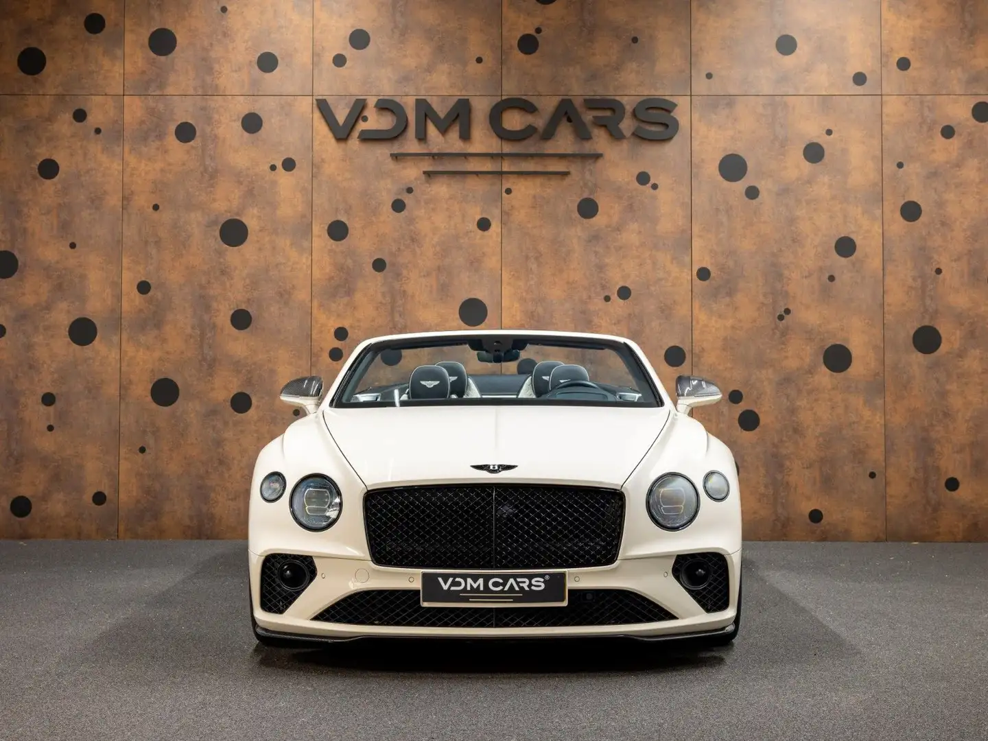 Bentley Continental GTC *MANSORY*Carbon*Blackline*B&O* Blanc - 2