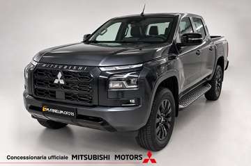 DOUBLE CAB 4WD 2.4 TD AT 204CV TOP