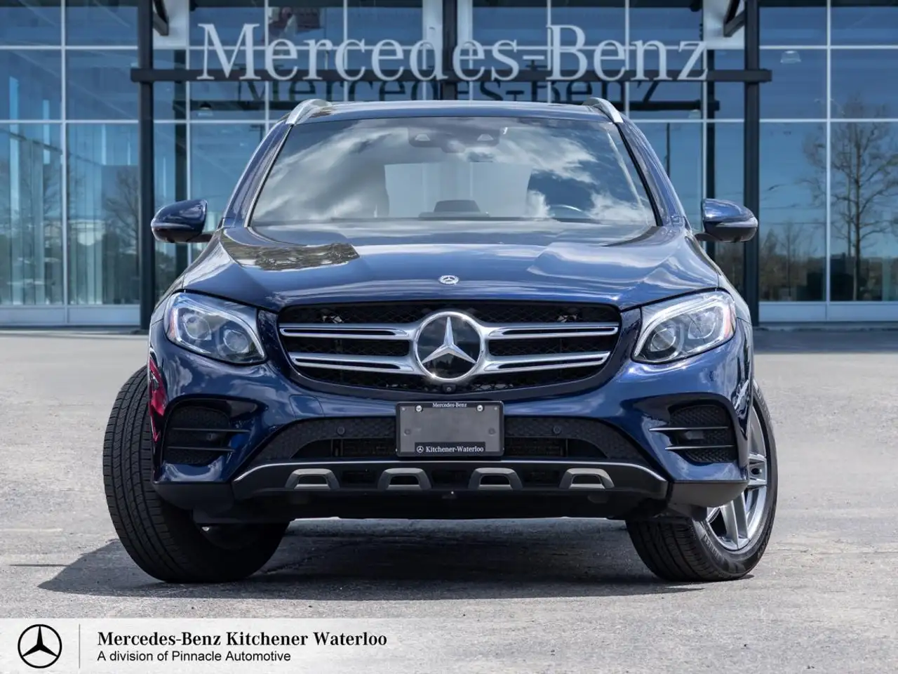 Mercedes-Benz GLC снимка Mercedes-Benz GLC
