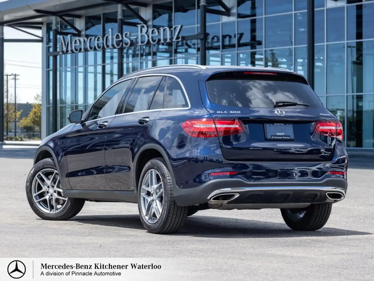 Mercedes-Benz GLC снимка Mercedes-Benz GLC