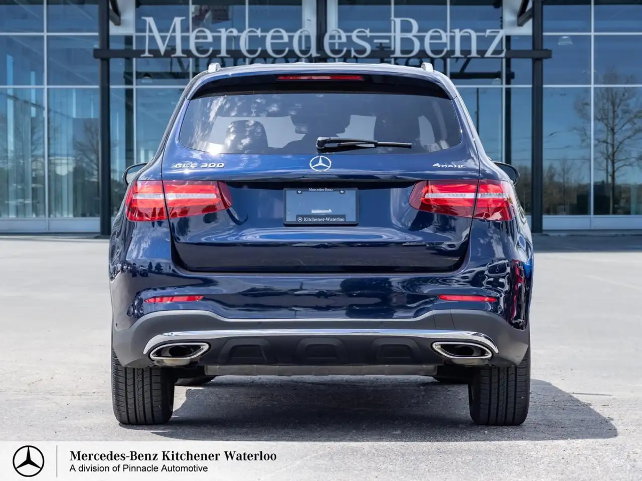 Mercedes-Benz GLC снимка Mercedes-Benz GLC