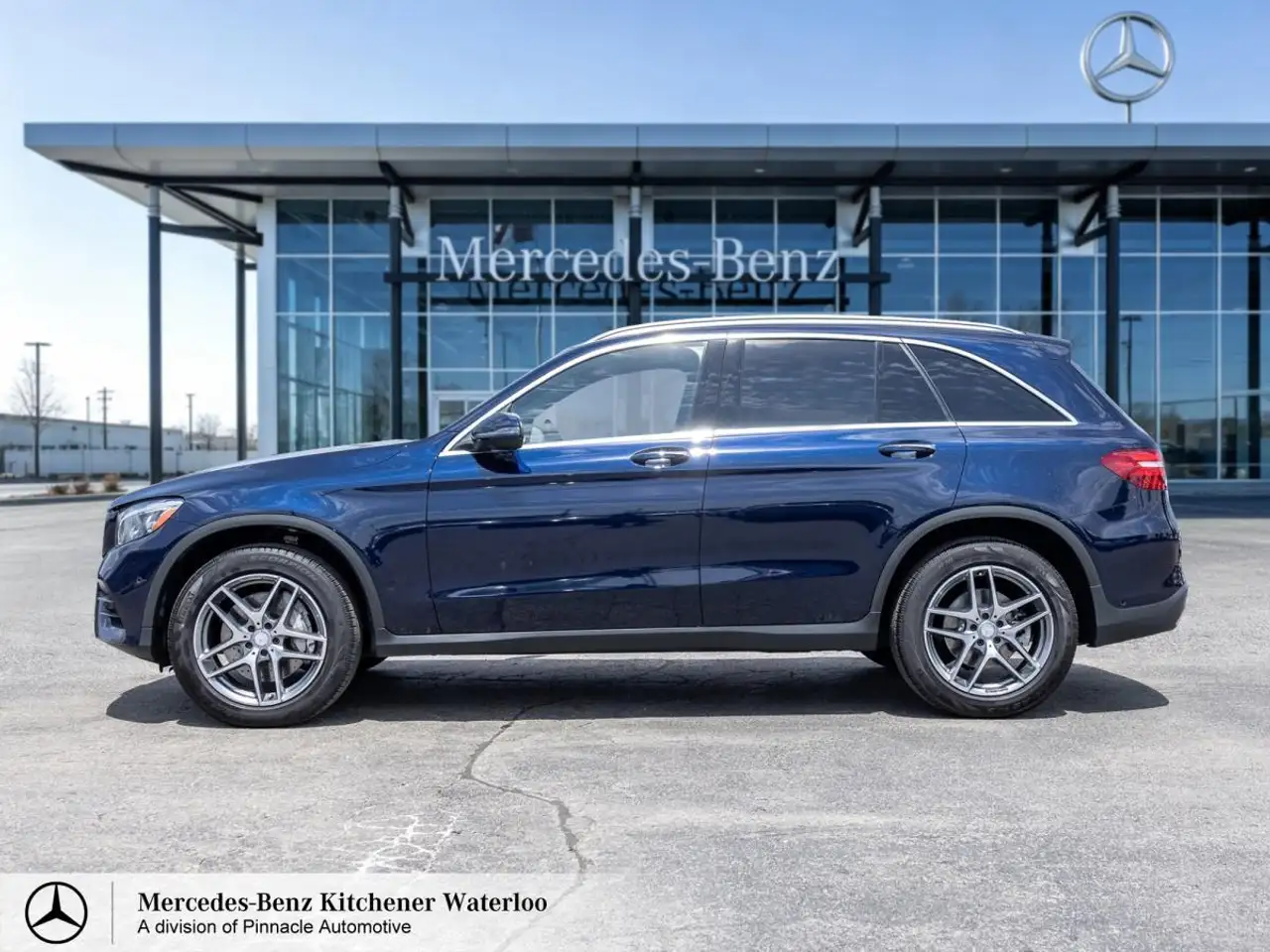 Mercedes-Benz GLC снимка Mercedes-Benz GLC
