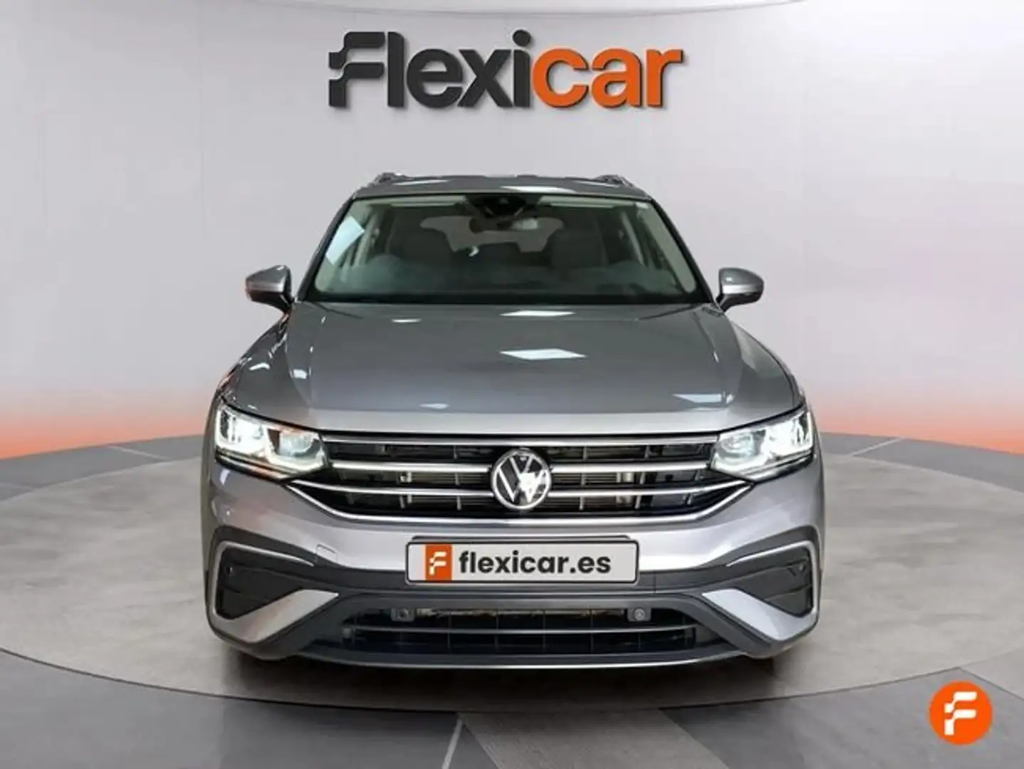 Volkswagen Tiguan Life 2.0 TDI 110kW (150CV) DSG Gris - 2