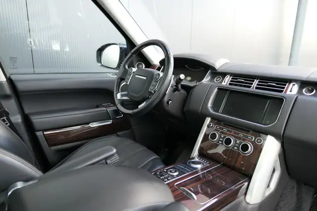 Land Rover Range Rover view 9
