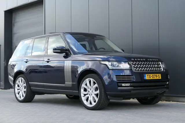 Land Rover Range Rover view 4