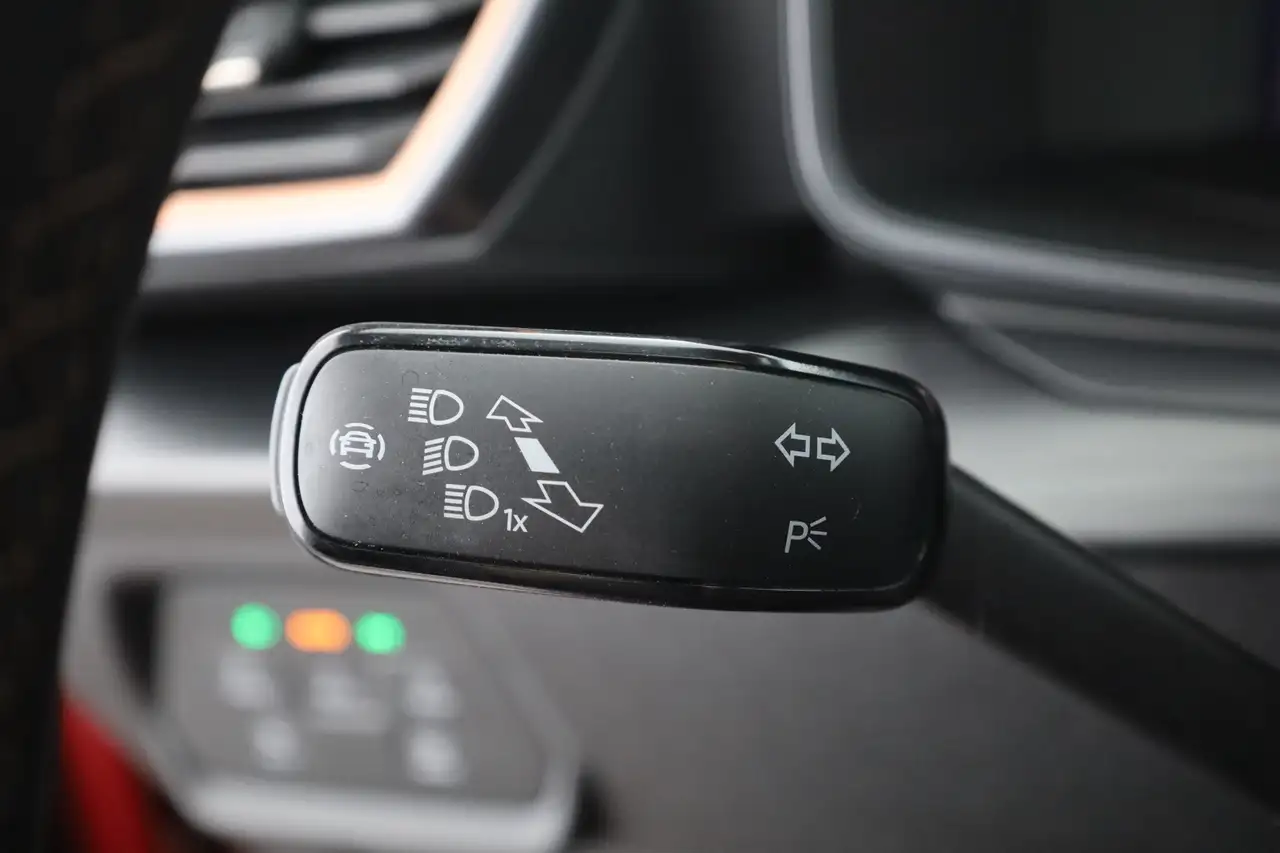Cupra Leon 2.0 TSI DSG VZ LED Navi ACC Panorama Leder, миниатюра 17