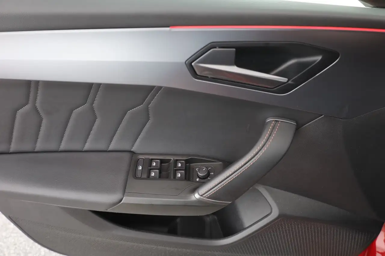 Cupra Leon 2.0 TSI DSG VZ LED Navi ACC Panorama Leder, миниатюра 21