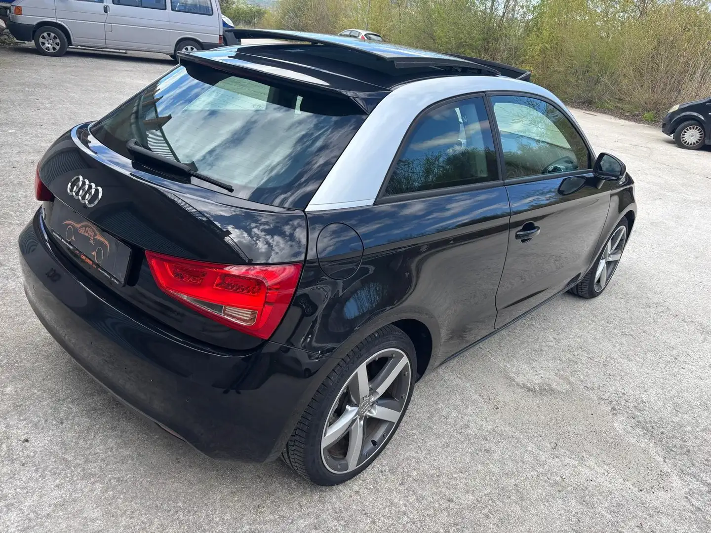 Audi A1 1.6 tdi Attraction 105cv Nero - 2