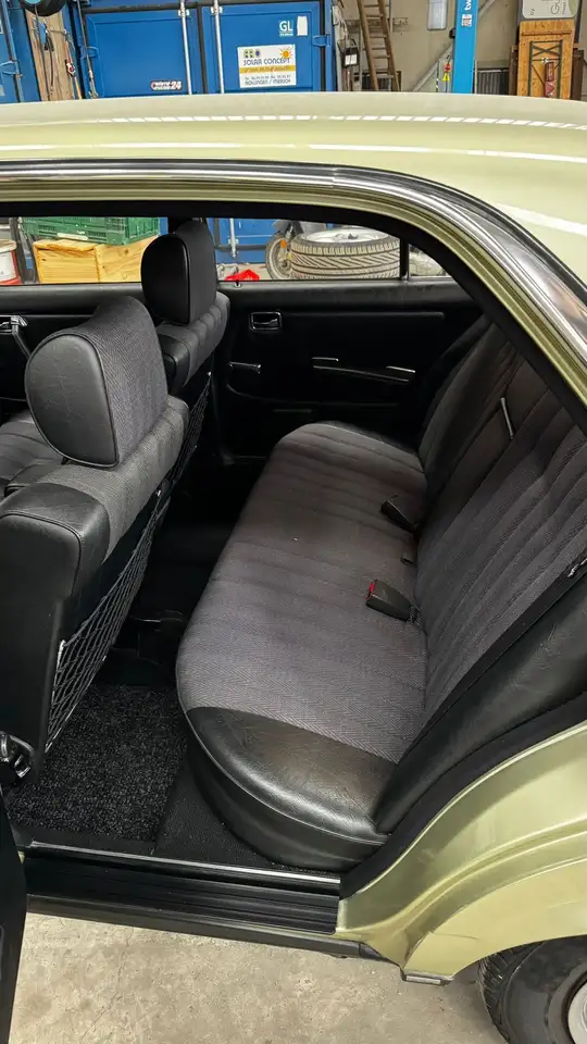 Mercedes-Benz 200, foto 7