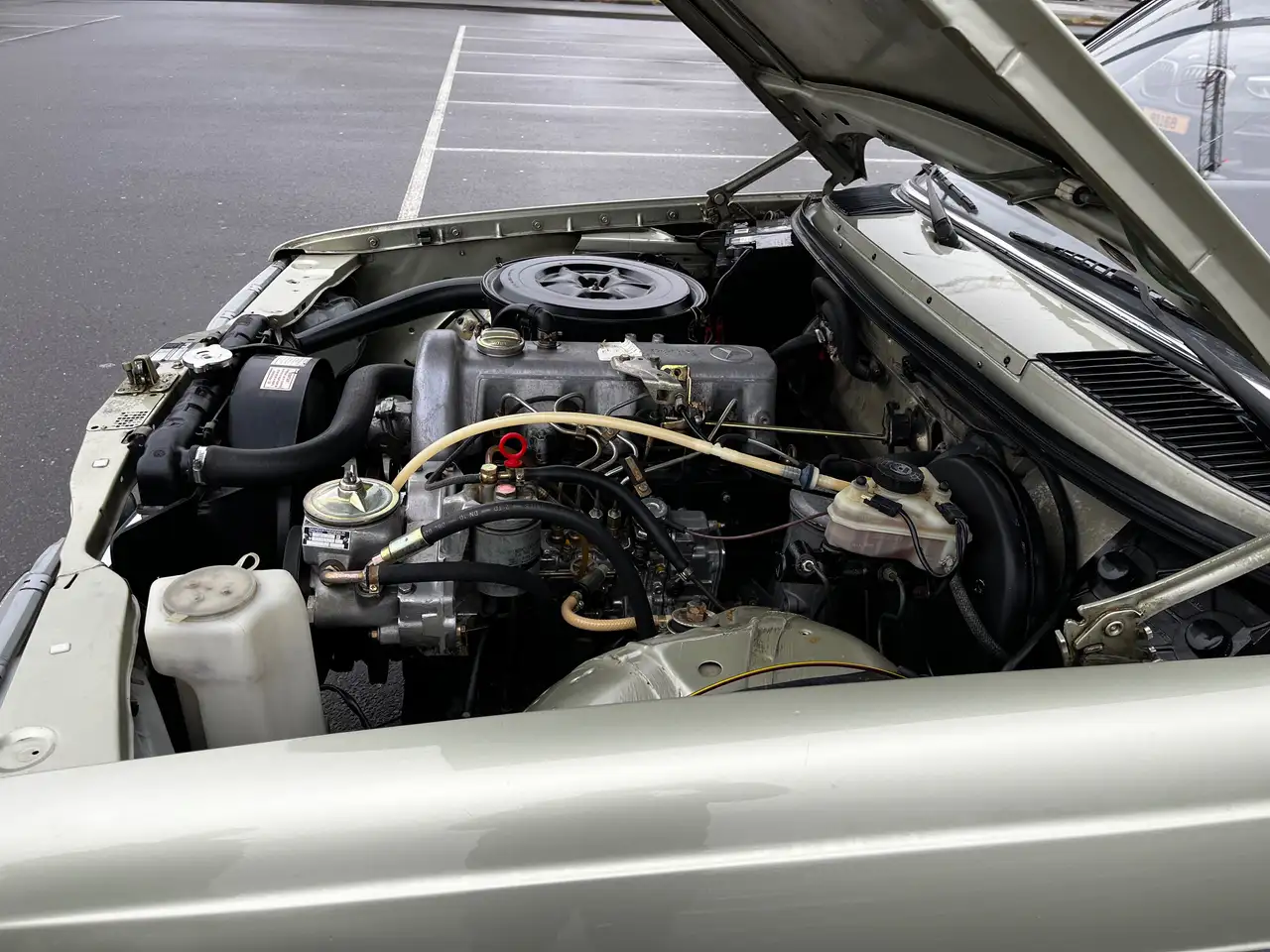 Mercedes-Benz 200, foto 9