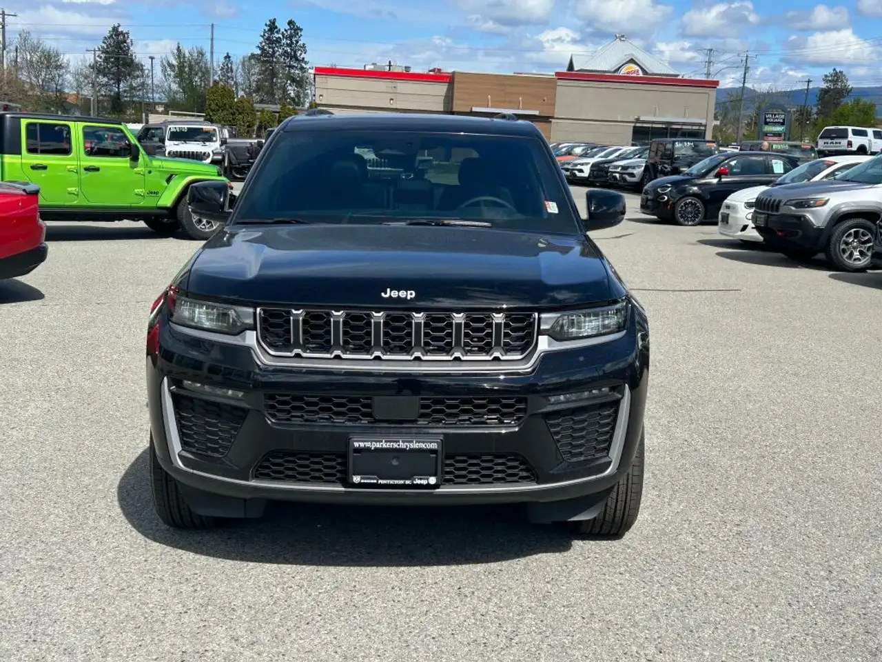 Jeep Grand Cherokee снимка Jeep Grand Cherokee