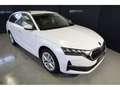 Skoda Octavia Selection Blanc - thumbnail 1