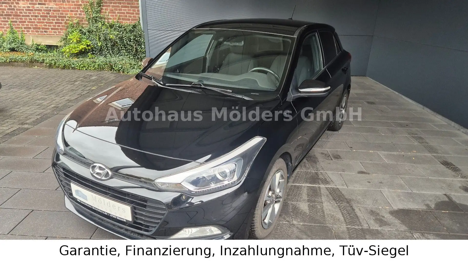 Hyundai i20 *Garantie*Klima*Navi*169€ mtl. Schwarz - 1