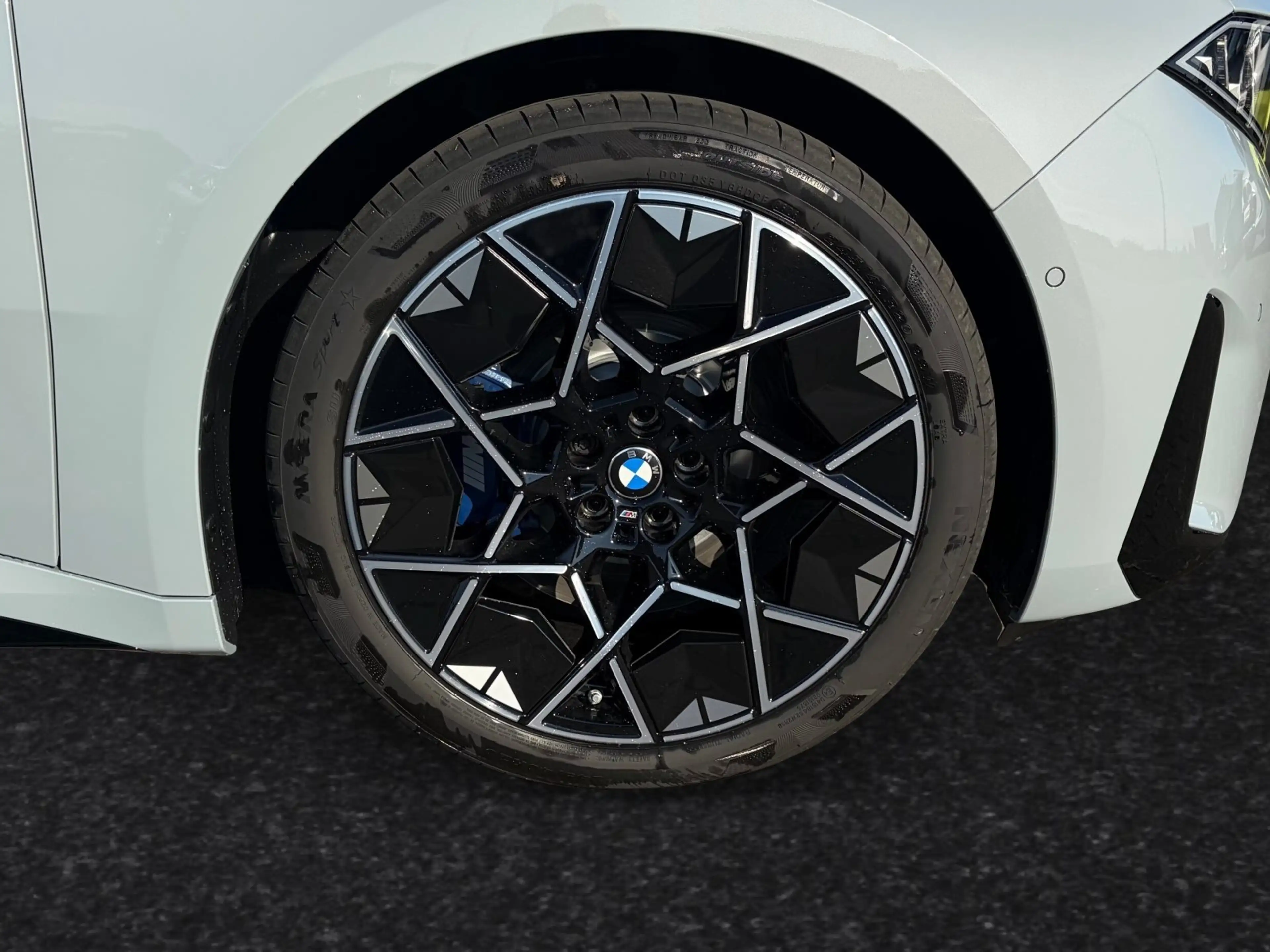 BMW i3 50 xDrive M Sport|Pano|Autobahn-&City-Ass. — photo 5