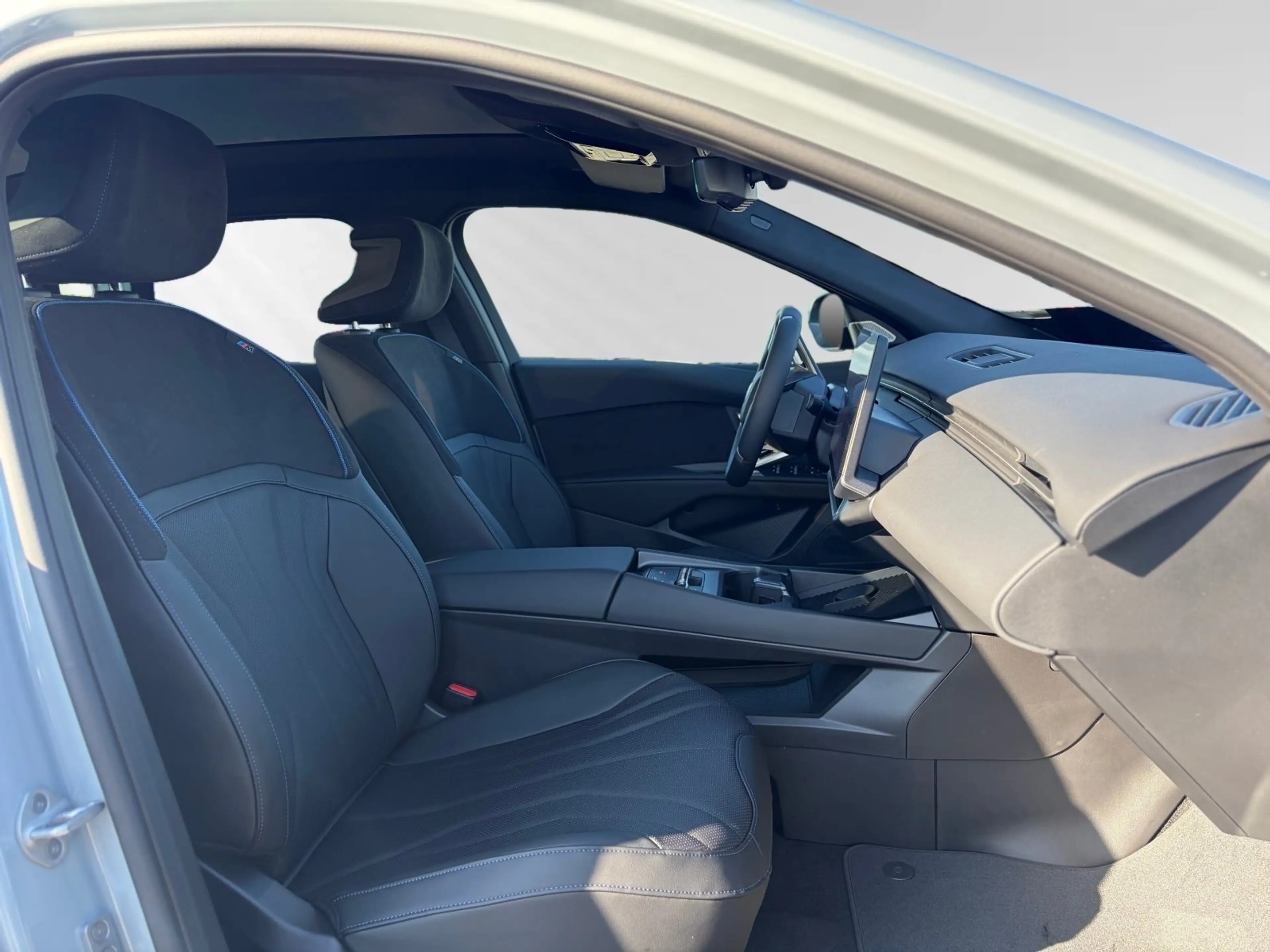BMW i3 50 xDrive M Sport|Pano|Autobahn-&City-Ass. — photo 9