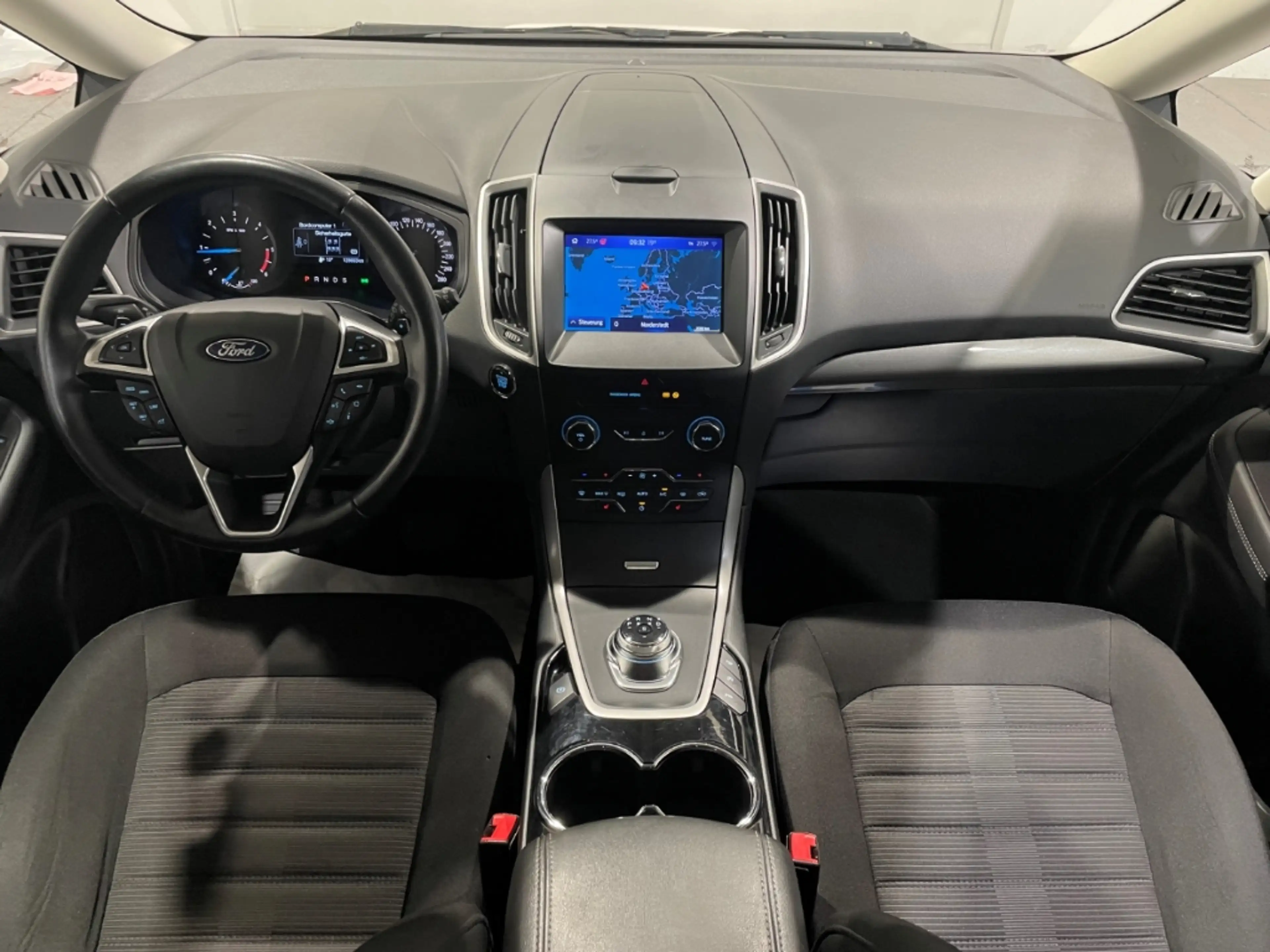 Ford Galaxy 2.0 EcoBlue Trend Automatik EU6d-T Klima PDC Tempo — photo 8