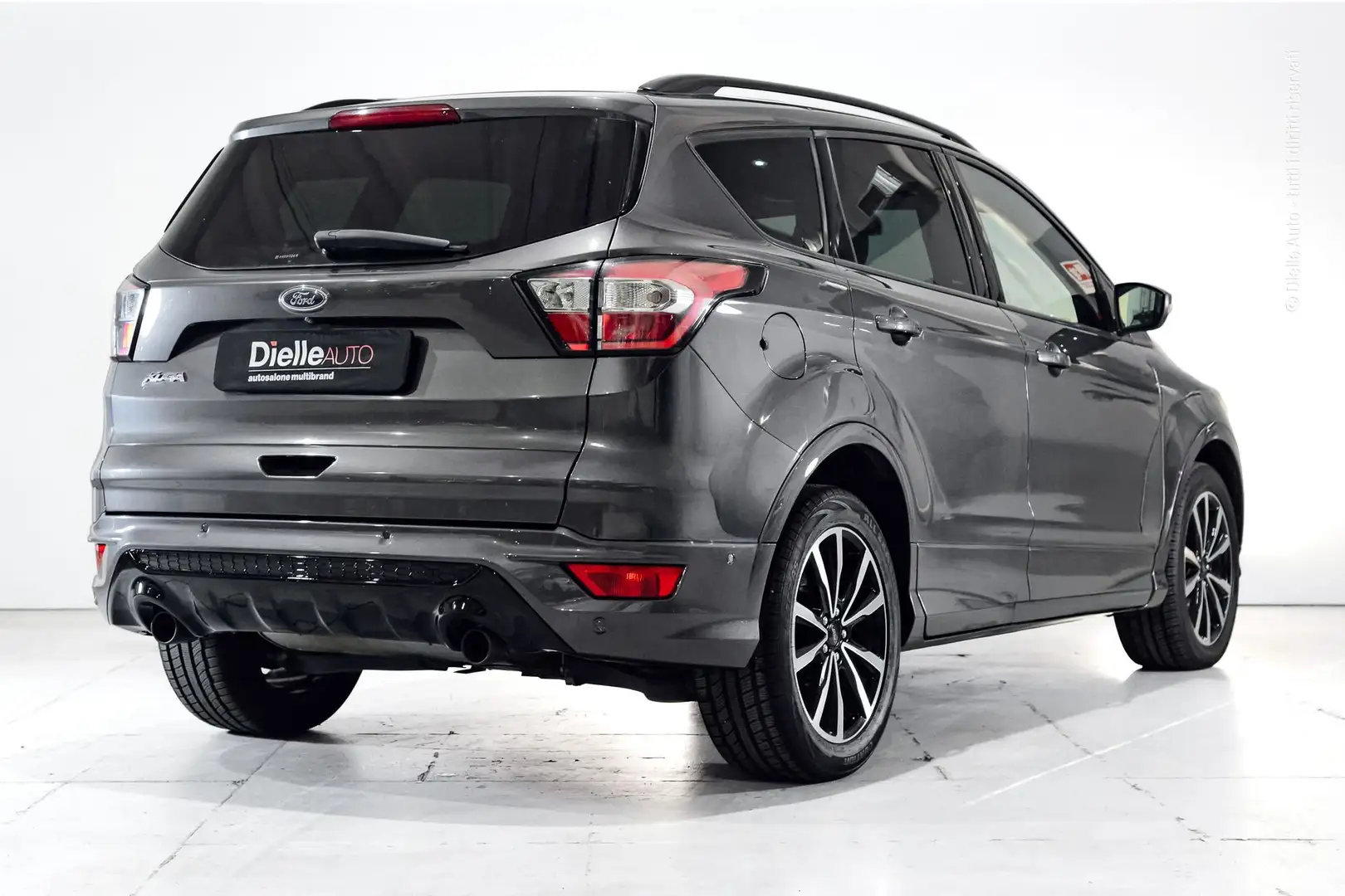 Ford Kuga Kuga 1.5 EcoBoost 150 CV S&S 2WD ST-Line + GPL A. Grau - 2