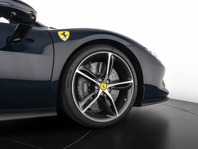 Ferrari 296 GTS view 7