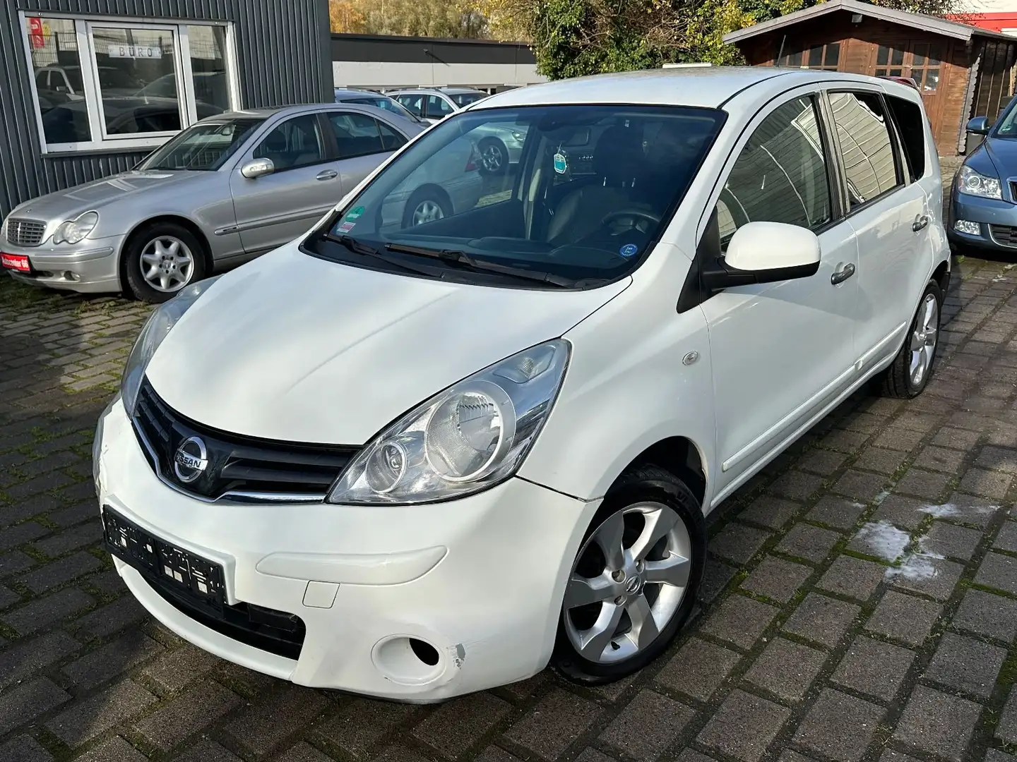 Nissan Note Tekna*Automatik*PDC*NAVI*LEDER*1.HAND Weiß - 1