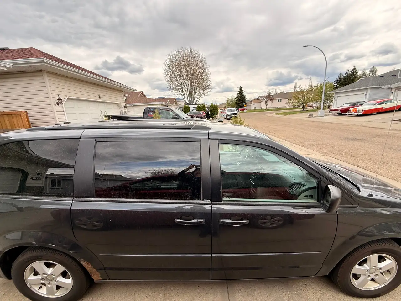 Dodge Grand Caravan photo Dodge Grand Caravan