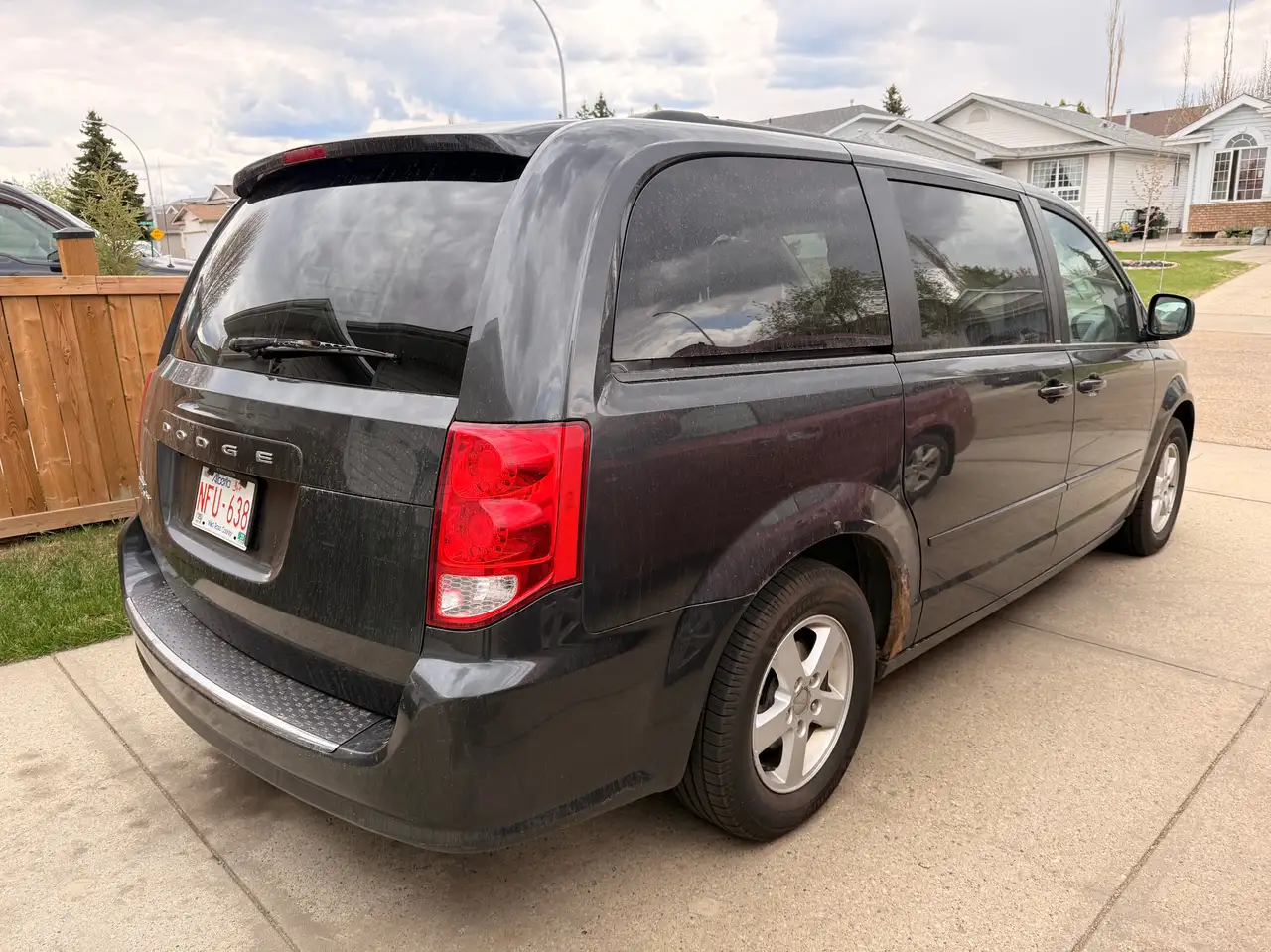 Dodge Grand Caravan photo Dodge Grand Caravan