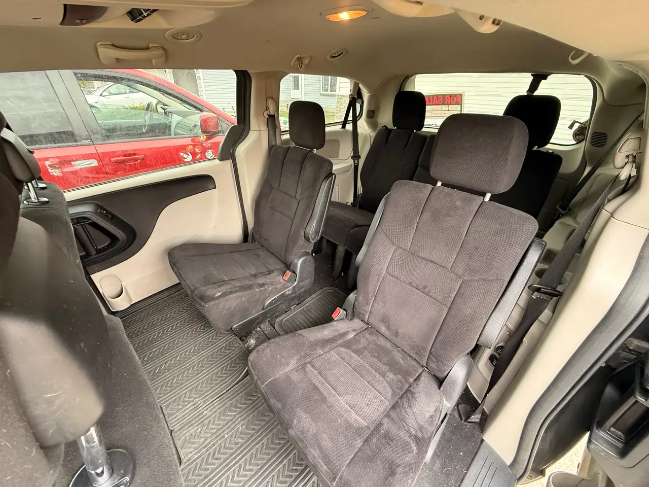 Dodge Grand Caravan photo Dodge Grand Caravan