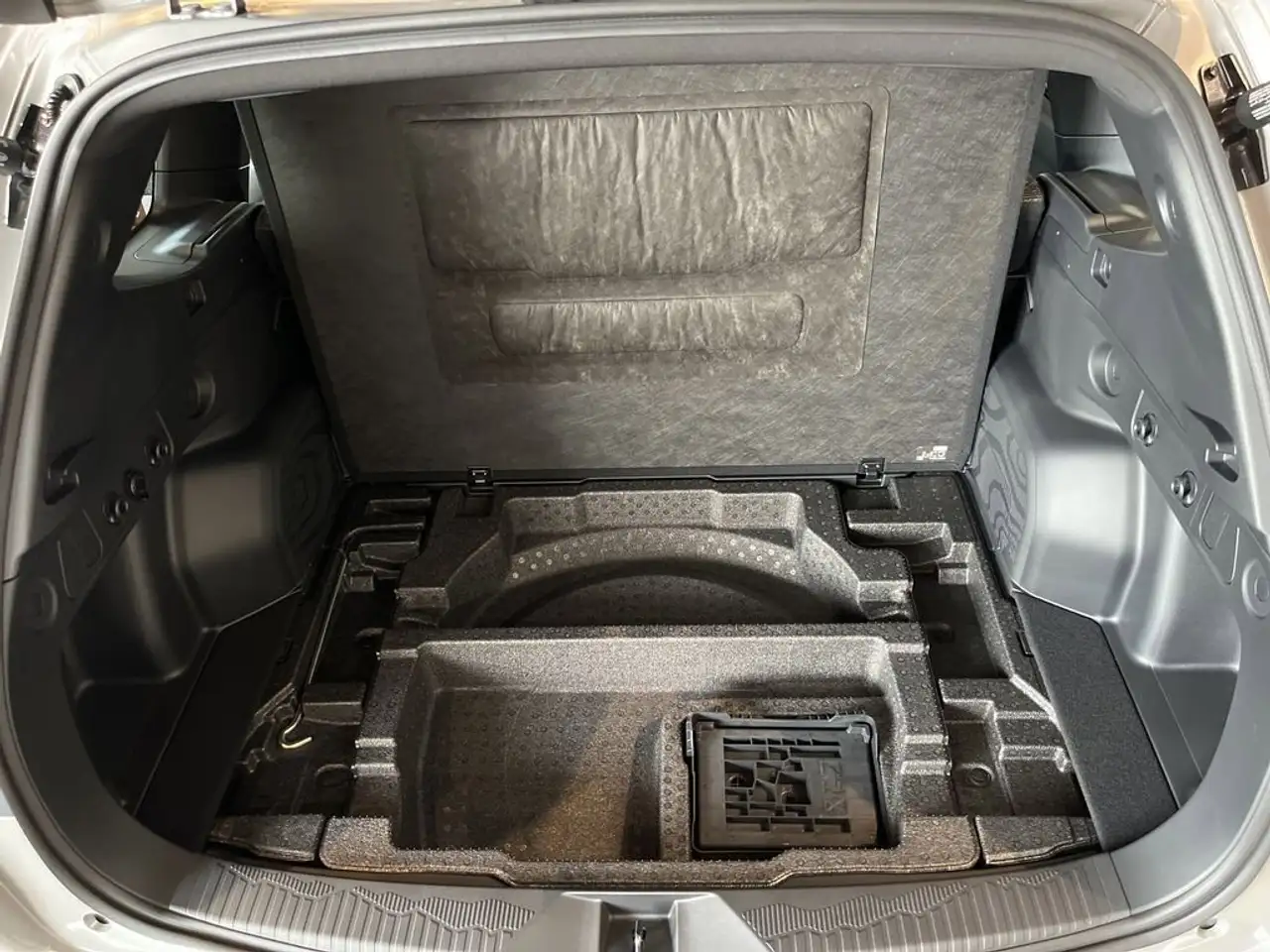 Subaru Forester снимка Subaru Forester