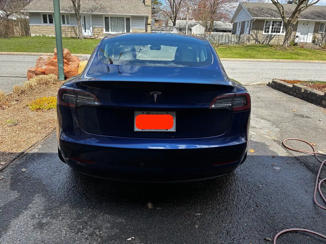 Tesla Model 3 photo Tesla Model 3