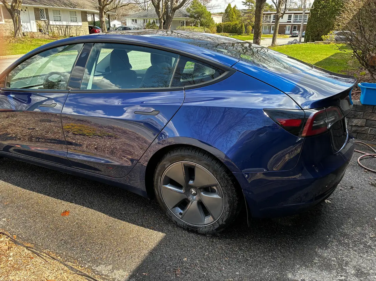 Tesla Model 3 photo Tesla Model 3