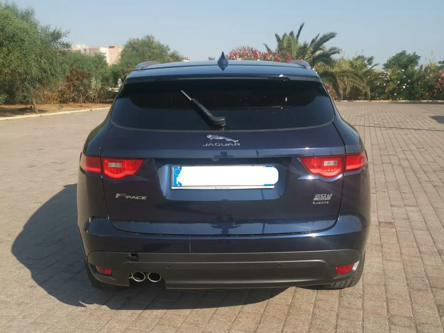 Jaguar F-Pace 2.0d Portfolio awd 180cv auto - 2