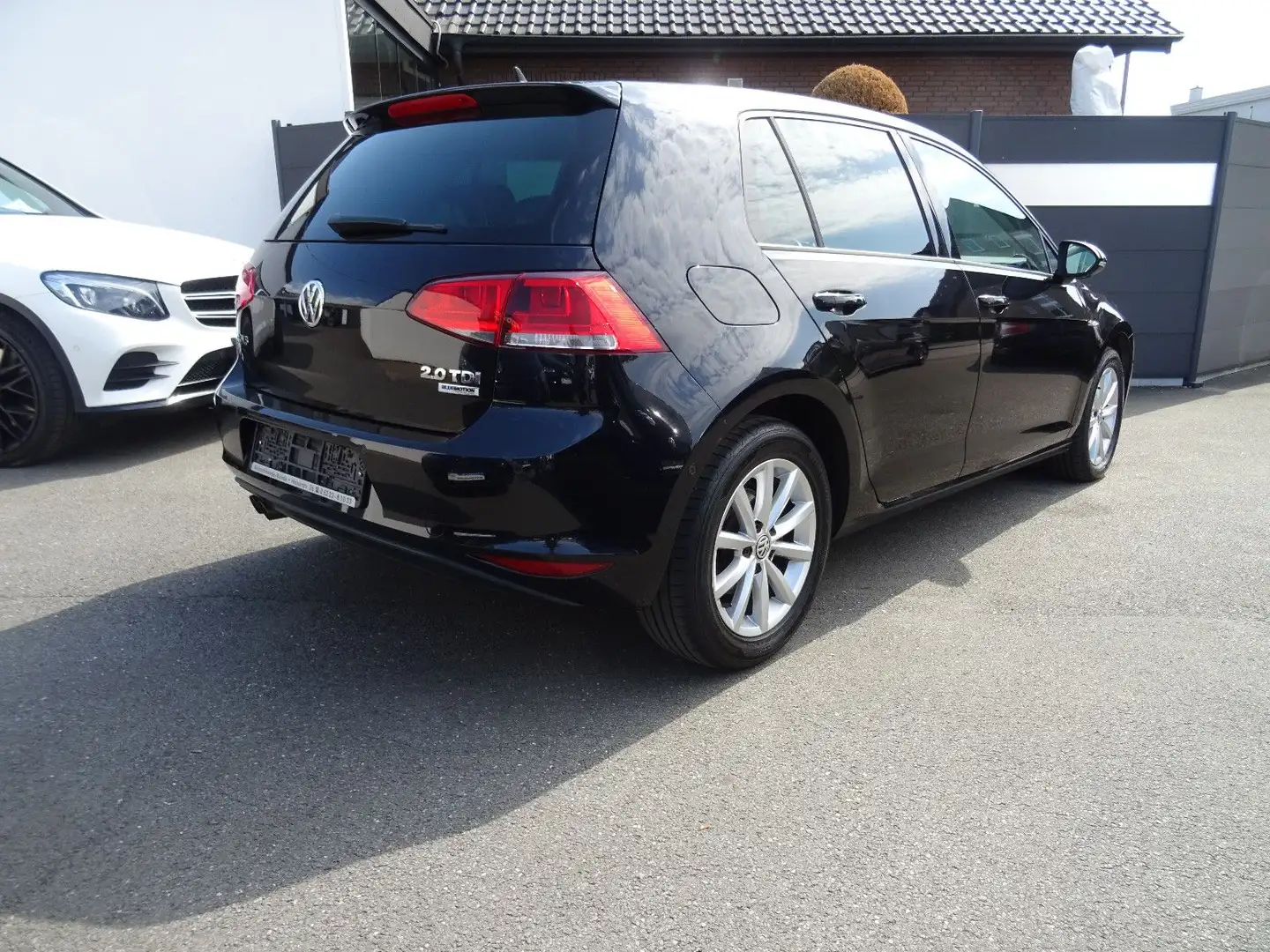 Volkswagen Golf VII Lim. Comfortline BMT Lounge  Navigation Noir - 2