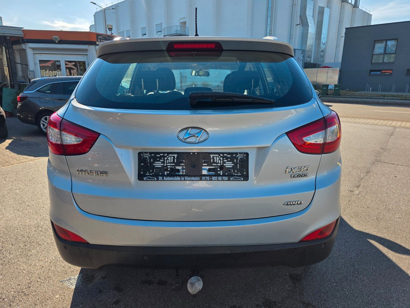 Hyundai iX35 2.0l CRDi Finale Gold Paket 4WD/Tüv-Neu/1Ha — photo 5