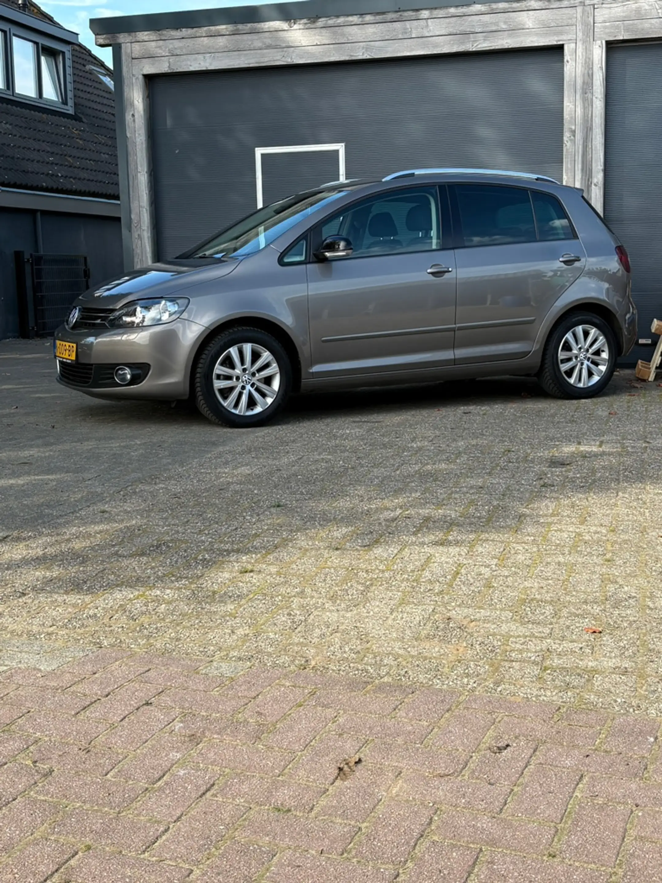 Volkswagen Golf Plus 1.4 TSI Trendline — photo 3