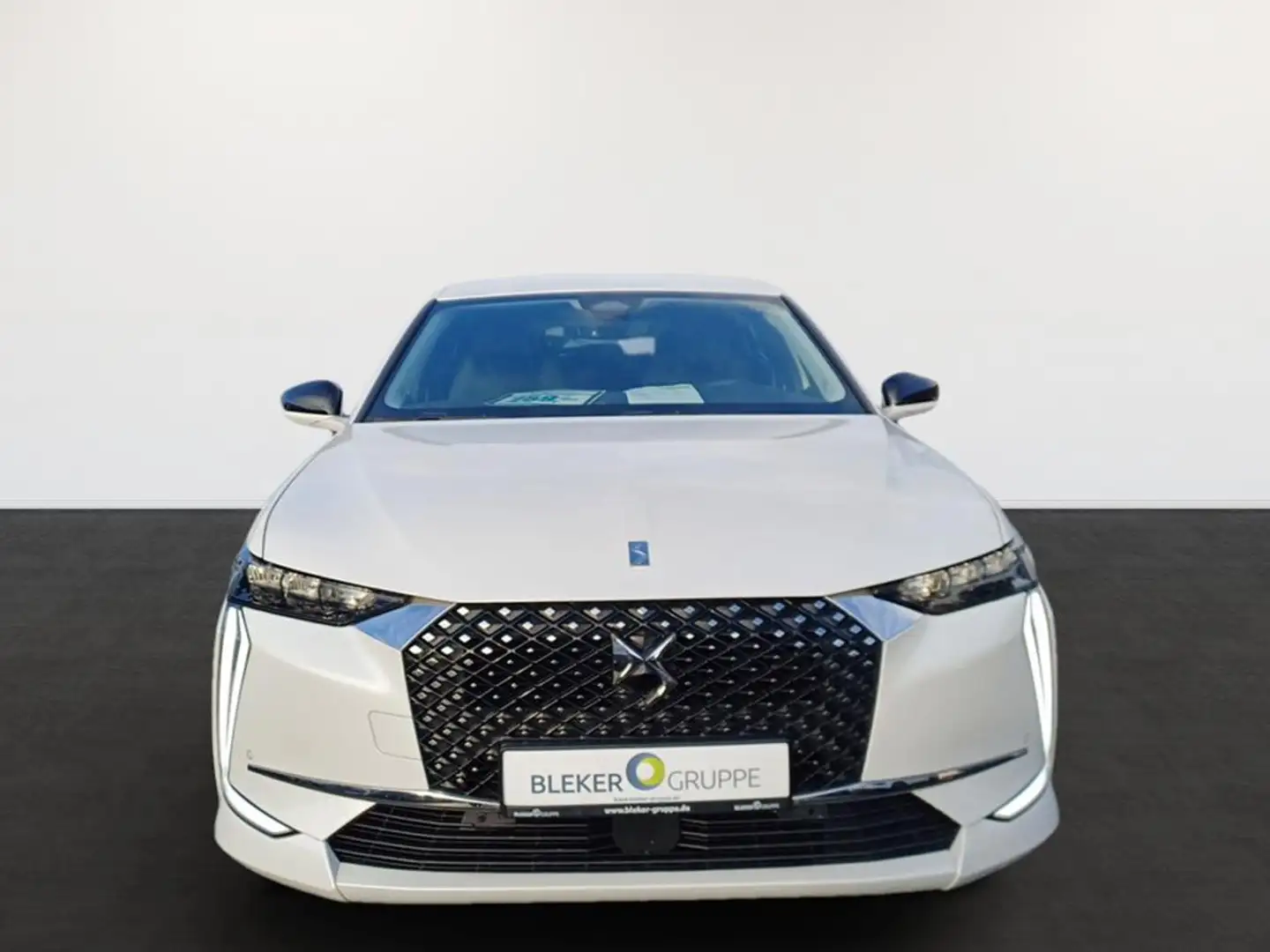 DS Automobiles DS 4 PureTech 130 Trocadero Weiß - 2