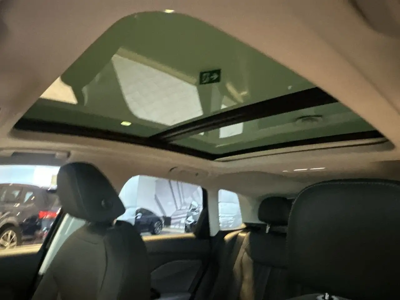 Audi Q3 снимка Audi Q3