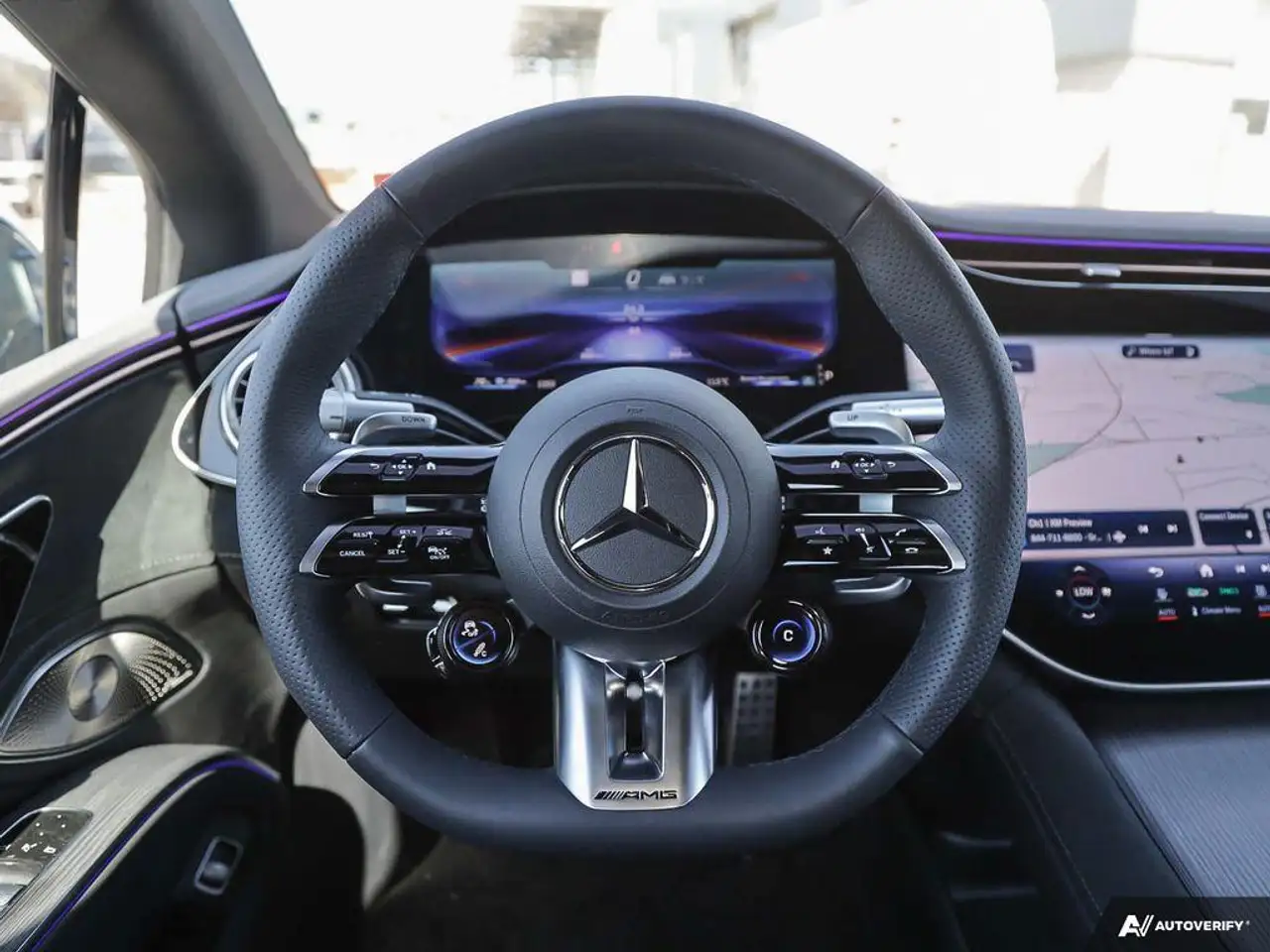 Mercedes-Benz EQS снимка Mercedes-Benz EQS