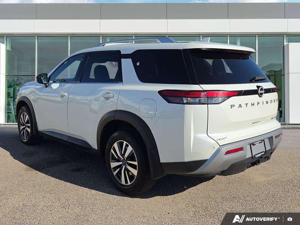 2023 Nissan Pathfinder SL | AWD | CLEAN CARFAX | ONE OWNER | HEATED SEATS — снимка 1