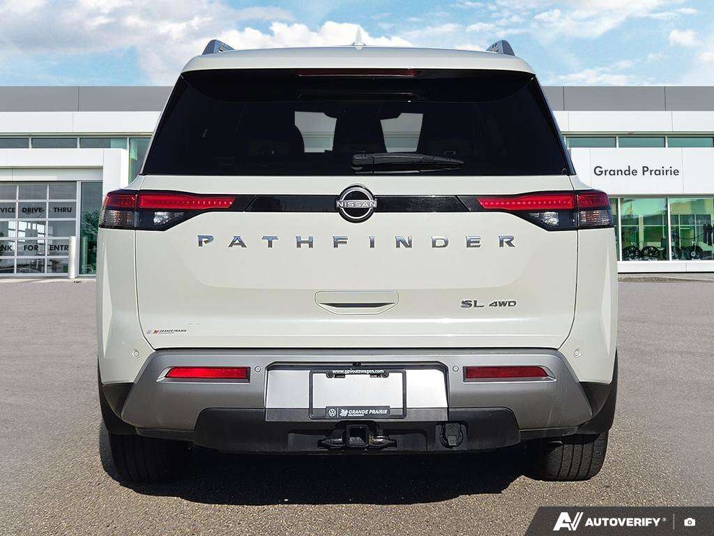 2023 Nissan Pathfinder SL | AWD | CLEAN CARFAX | ONE OWNER | HEATED SEATS — снимка 1