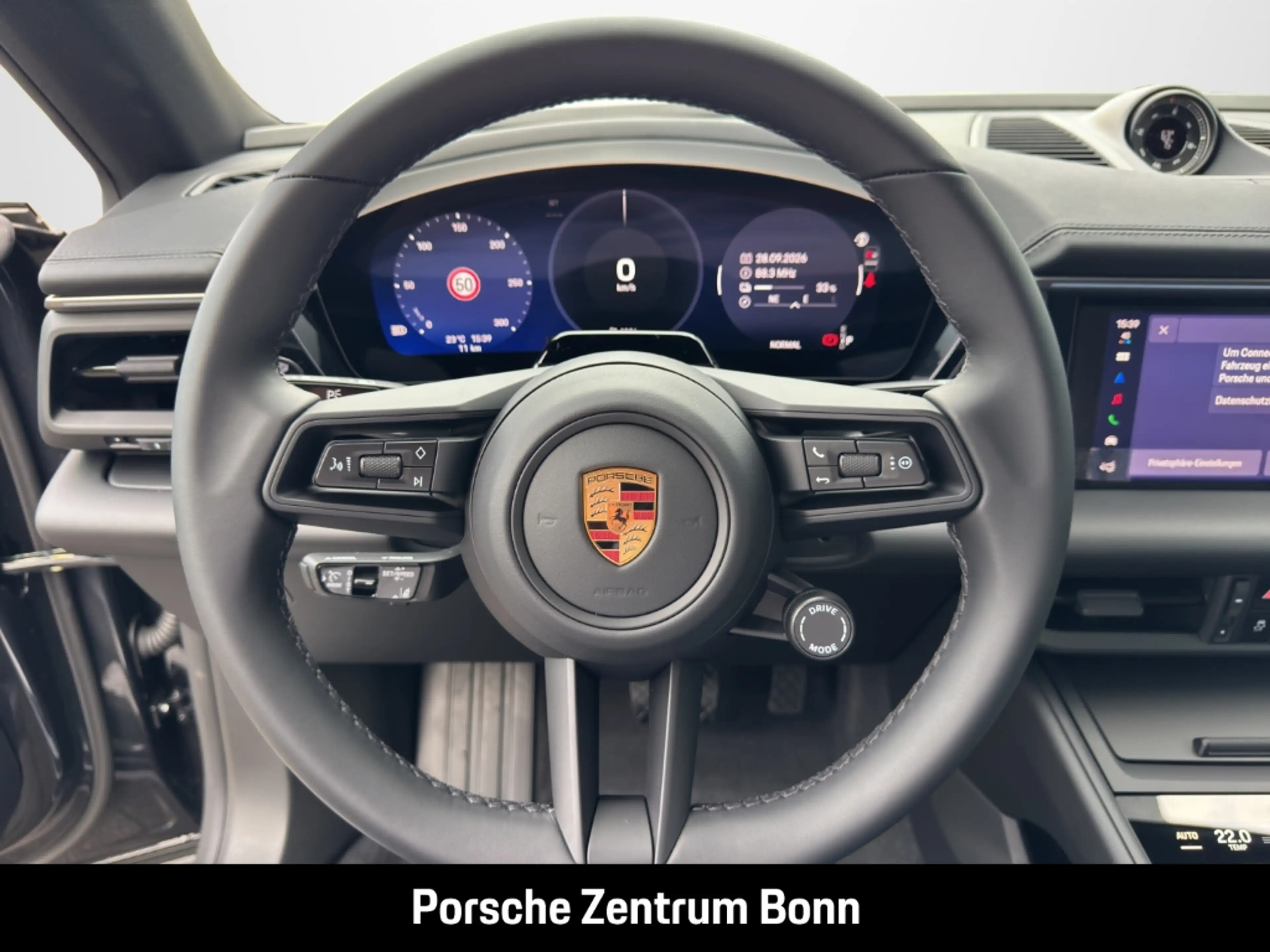 Porsche Macan BOSE Luftfederung PASM 22-Zoll LED-Matrix — photo 10