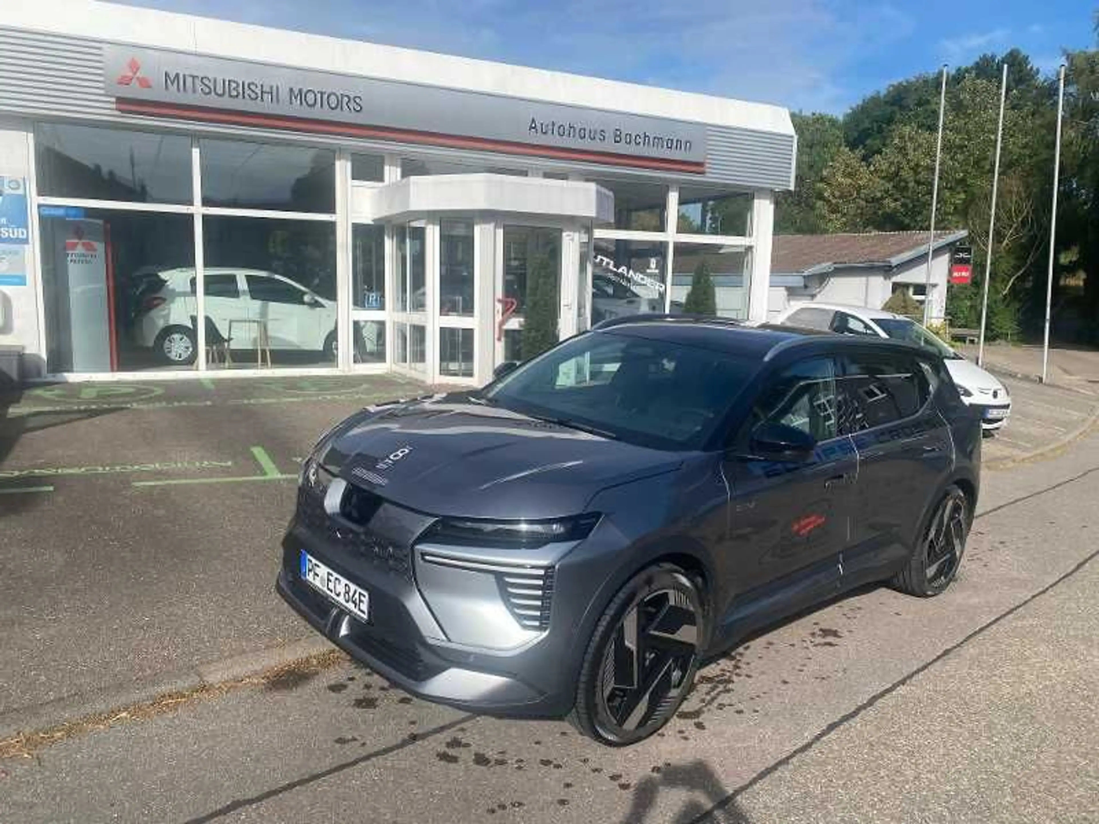 Mitsubishi Eclipse Cross Diamant TOP Akku 87 KW — photo 3