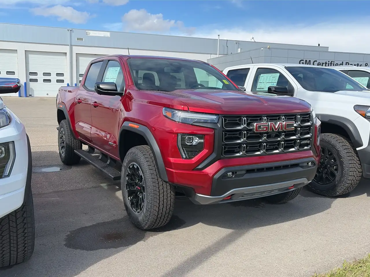 GMC Canyon снимка GMC Canyon