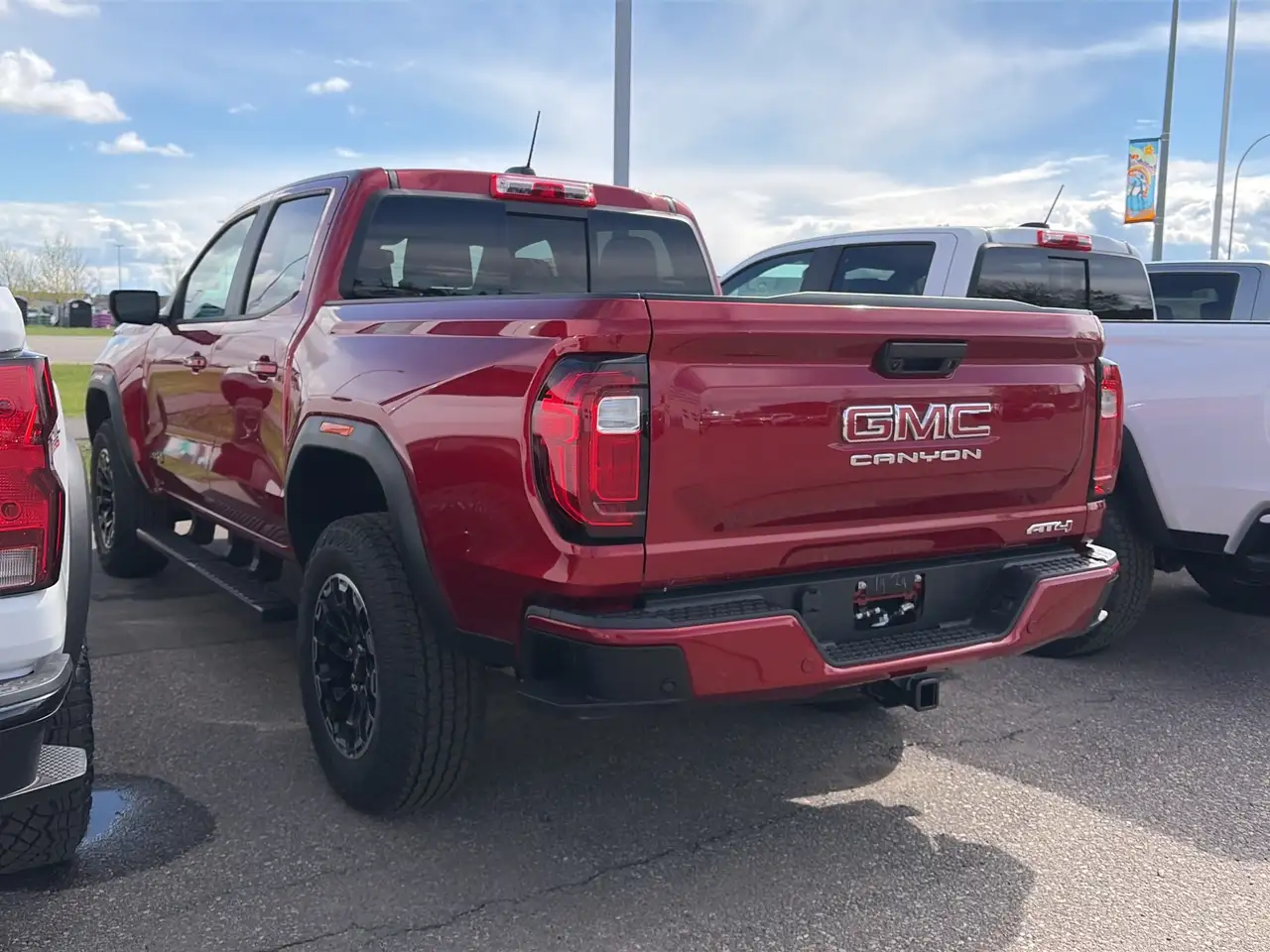 GMC Canyon снимка GMC Canyon