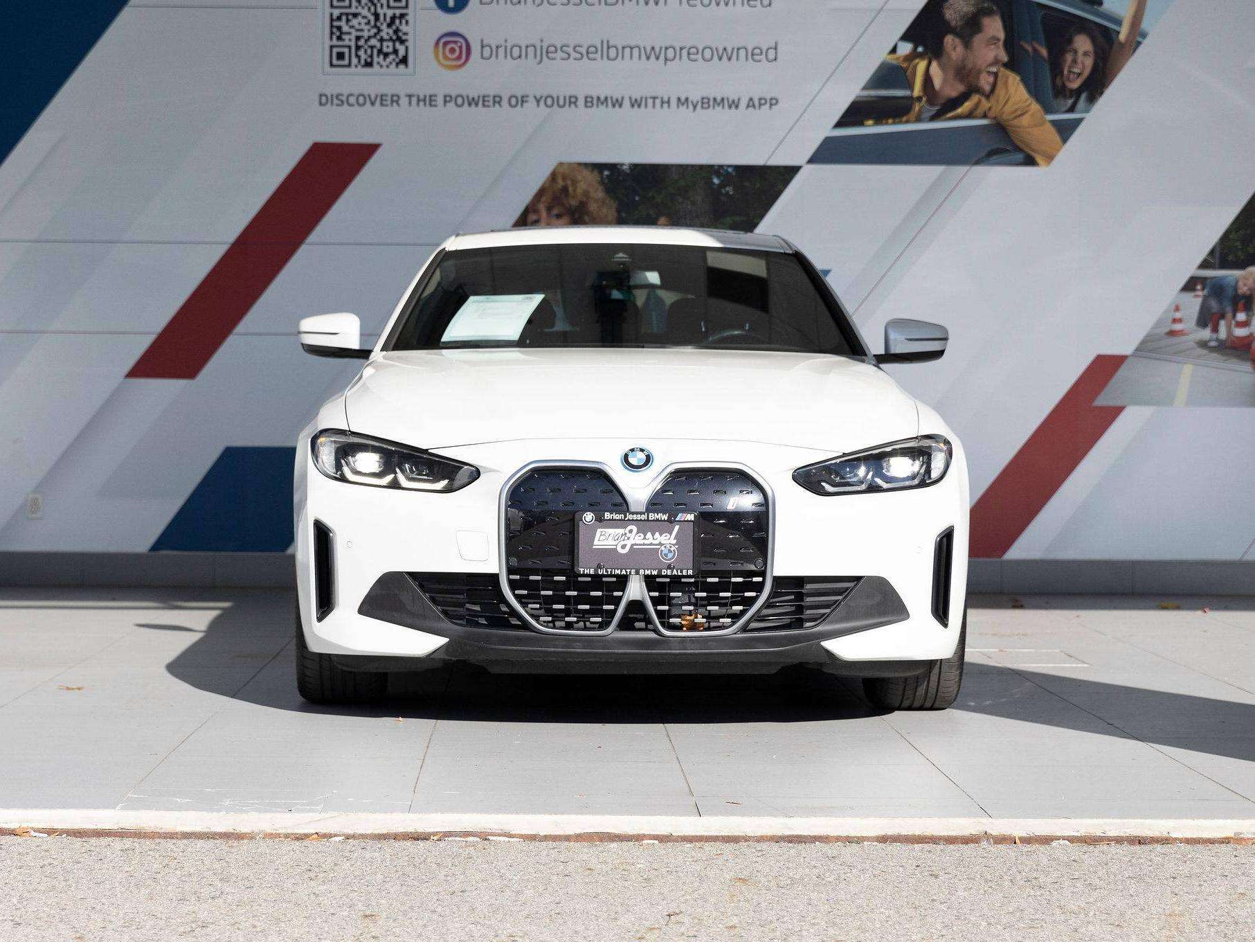 2023 BMW i4