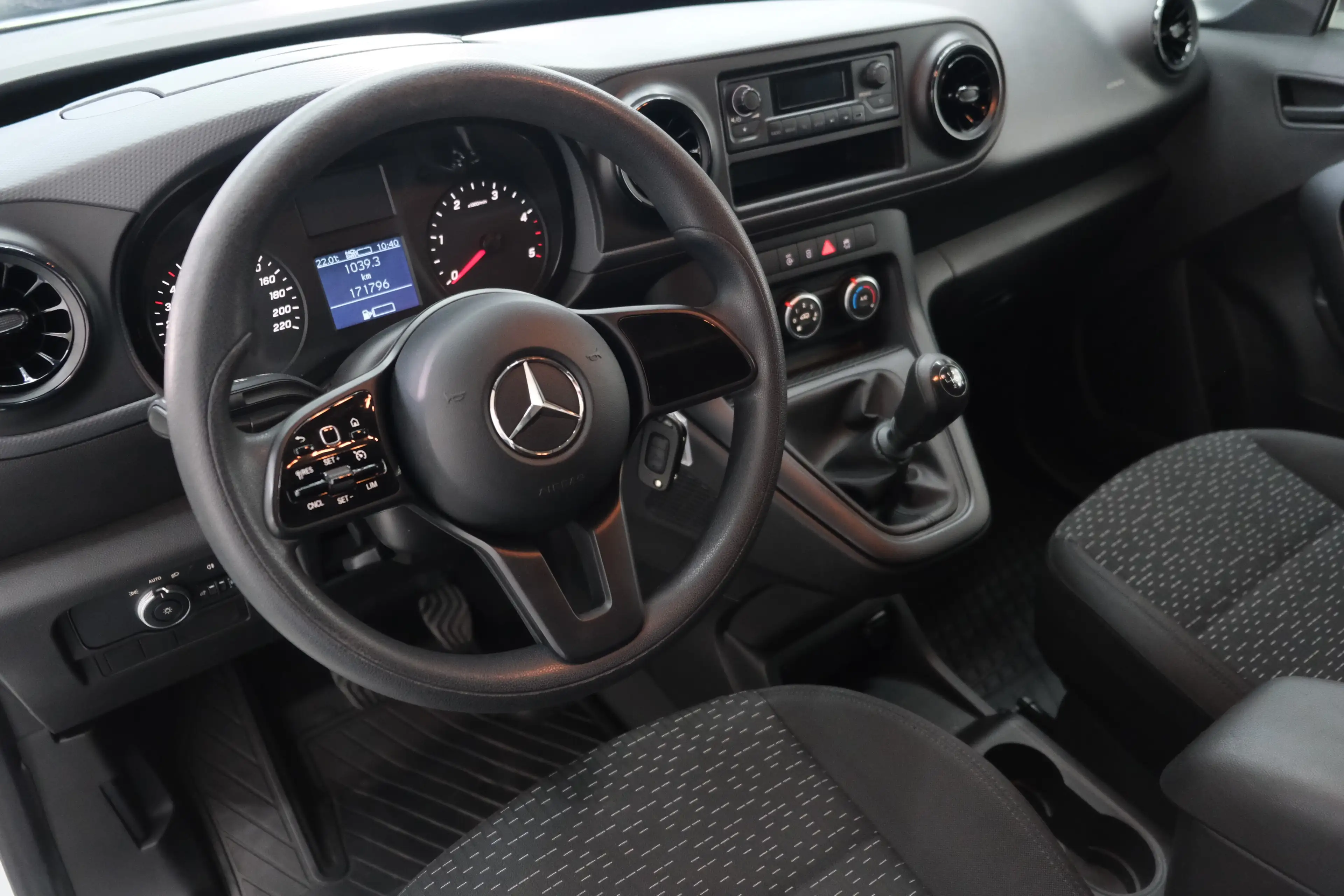 Mercedes-Benz Citan 112 CDI standard | AHK | RFK | 1. Besitz! — photo 11