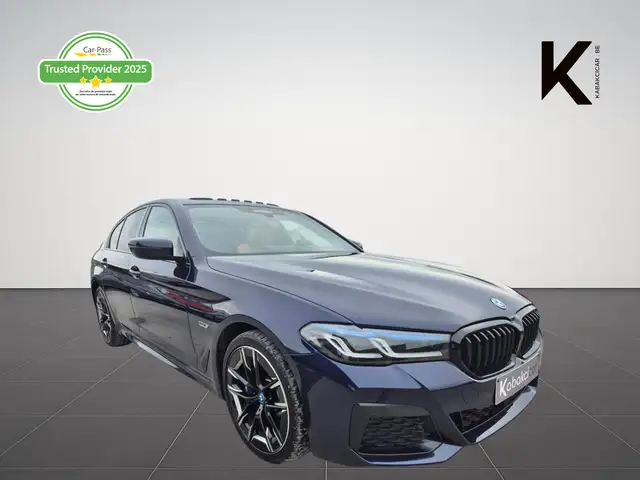 BMW 545 545eXA PHEV//FULL CARNET//GPS//USB-C//GARANTIE 12M